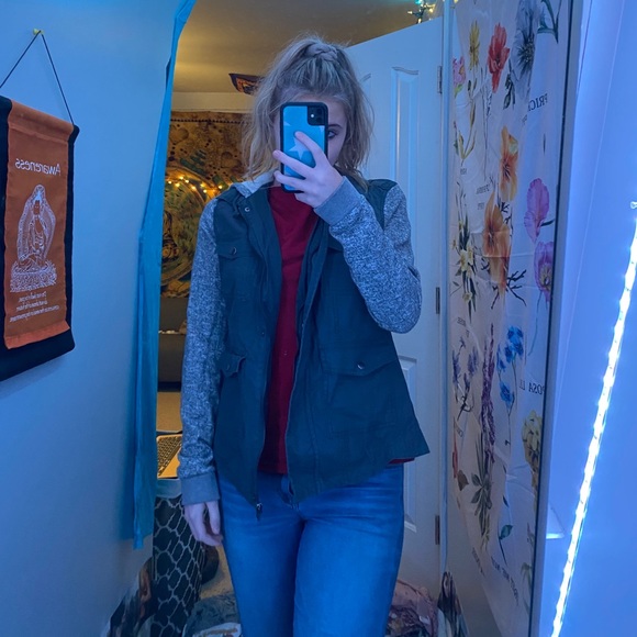 Jacket! - Picture 1 of 4